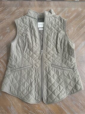 Van Heusen Quilted Vest in Green Taupe